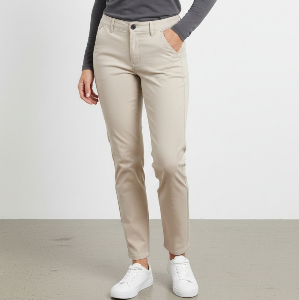 Zara Light Tan / Beige Women's Skinny Classic Capsule Everyday Trousers Size 30